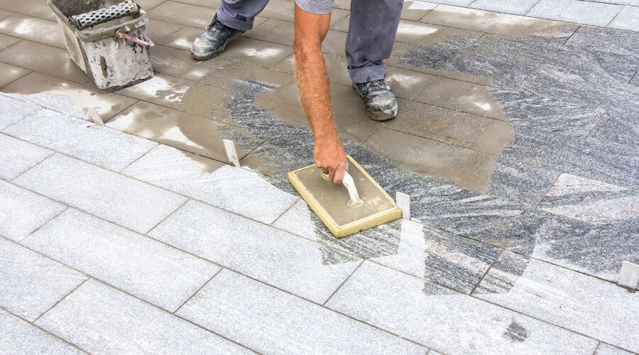 Expert flood damage restoration services in Dahinda, IL